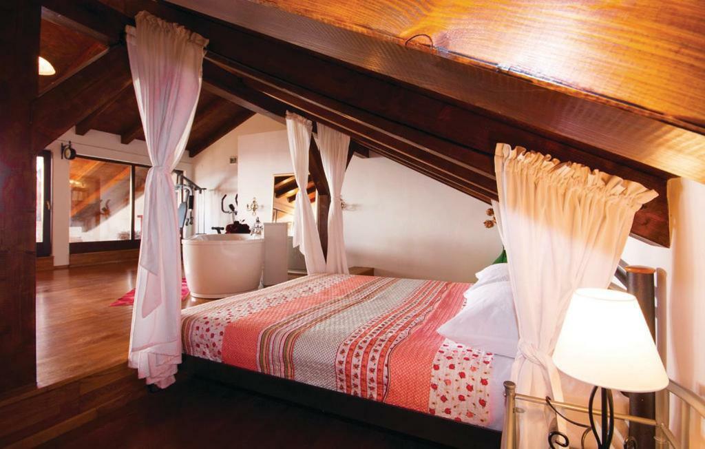 Zita Apartment
