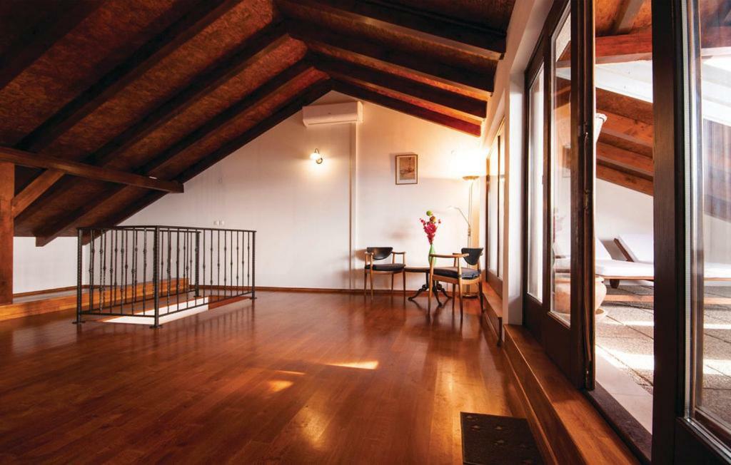 Zita Apartment